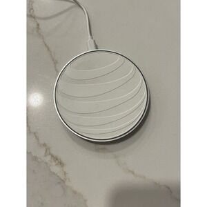 Wireless Charging Pad AT&T 15W Fast Charge Model 06352